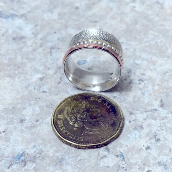 925 Sterling Silver Meditation Ring - Picture 5 of 5